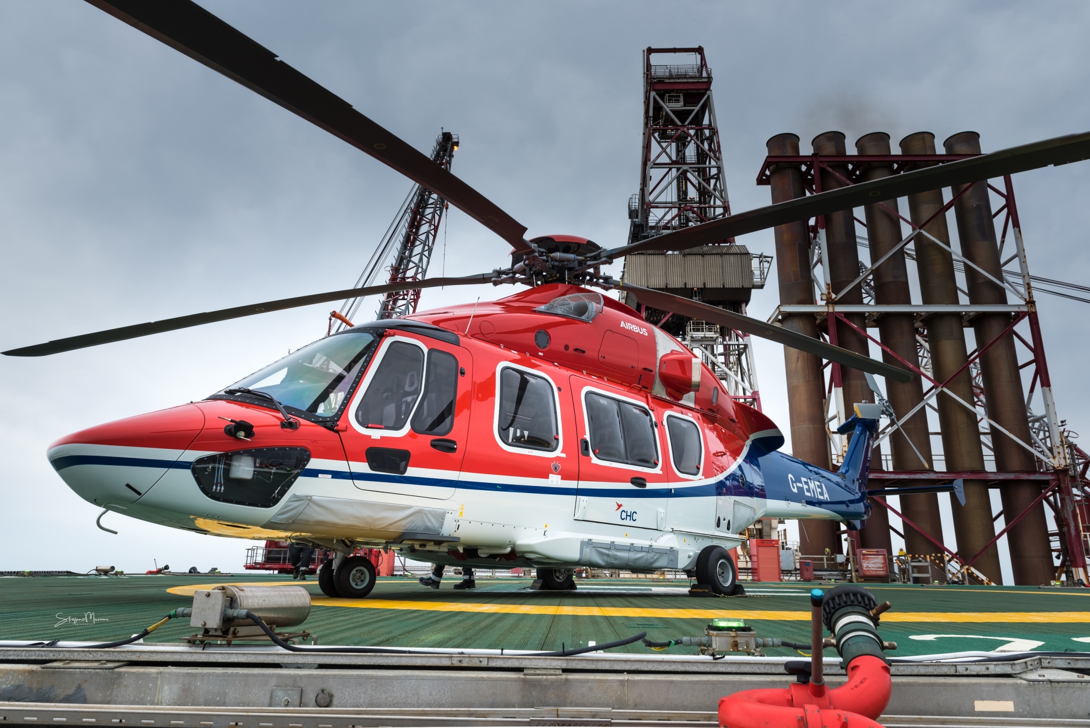 CHC Helicopter’s H-175 first helicopter delivered with new digital logcards