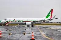 Un velivolo Boeing 737/800 della compagnia AeroItalia