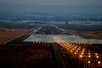 Aeroporto di Taranto-Grottaglie: pista al tramonto