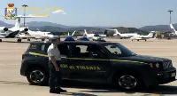 Fiamme Gialle di Sassari all'aeroporto di Olbia per sanzioni società di aerotaxi