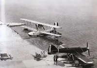 Aerei idrovolanti in una foto d'archivio