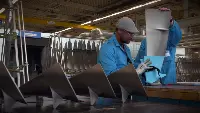 KLM: fan blade obtained from the recycle PET bottles