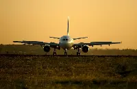 Airplane on runway (photo by Deadlock, Wikipedia)