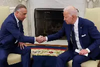 Us presidente Joe Biden with Iraqi premier Mustafa Al-Kadhimi