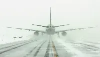 Aereo, neve e ghiaccio in aeroporto