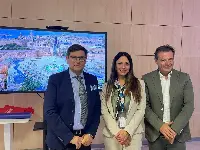 Da sinistra: il presidente di Airgest (Società aeroporto Trapani) Salvatore Ombra, Ester Tamasi, direttore VisitMalta Italia e Michele Bufo, direttore di Airgest alla presentazione dell'arcipelago maltese collegato con Trapani