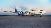 Boeing B-737 airplane
