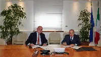 Alberto Tripi, Almaviva Group President and Fincantieri CEO, Giuseppe Bono, together for safe and sustainable mobility