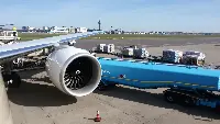 Aircraft refuelling in airport