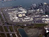 Vista aerea dell'aeroporto "Logan" di Boston