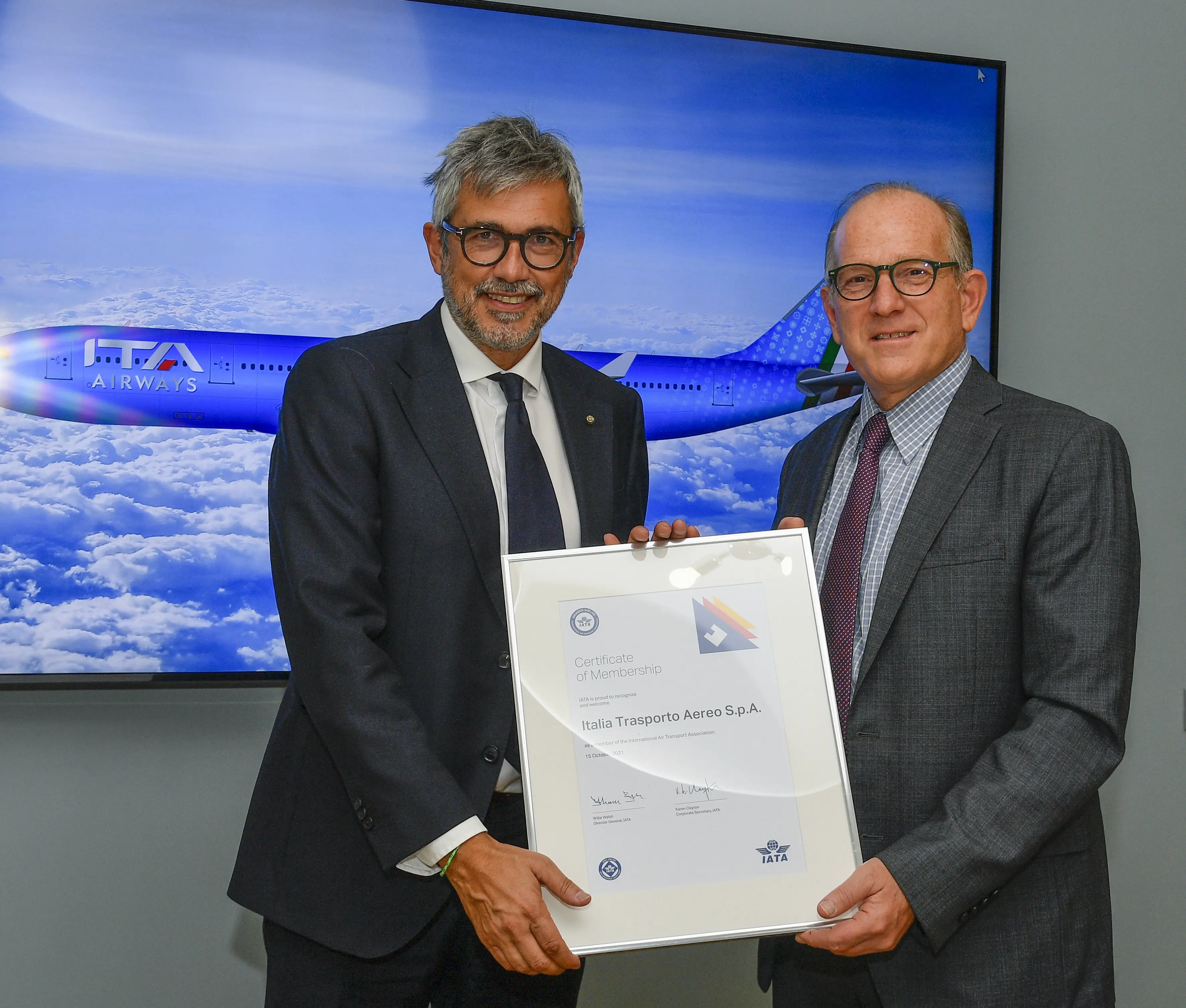 CEO of ITA Airways, Fabio Lazzerini (on the left) received officially the mermbership certificate to IATA during a ceremony took place the headquarters in Rome of the airline on December 6, 2021