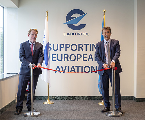 From left to right: DG EUROCONTROL Eamonn Brennan and the European Aviation Safety Agency (EASA) Executive Director Patrick Ky together officially opened the joint Technical and Coordination Office (TeCO) at EUROCONTROL’s Brussels Headquarters