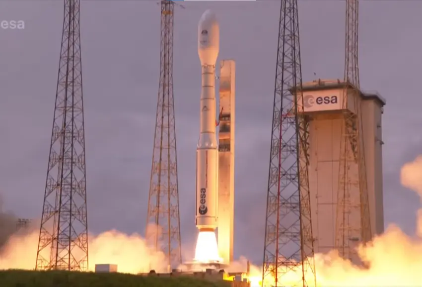 The Vega C rocket has completed its inaugural flight, placing the main payload LARES-2 –a scientific mission of the Italian Space Agency, ASI– into its planned orbit
