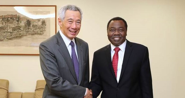 The Prime Minister of Singapore, Lee Hsien Loong and ICAO Council President Olumuyiwa Benard Aliu