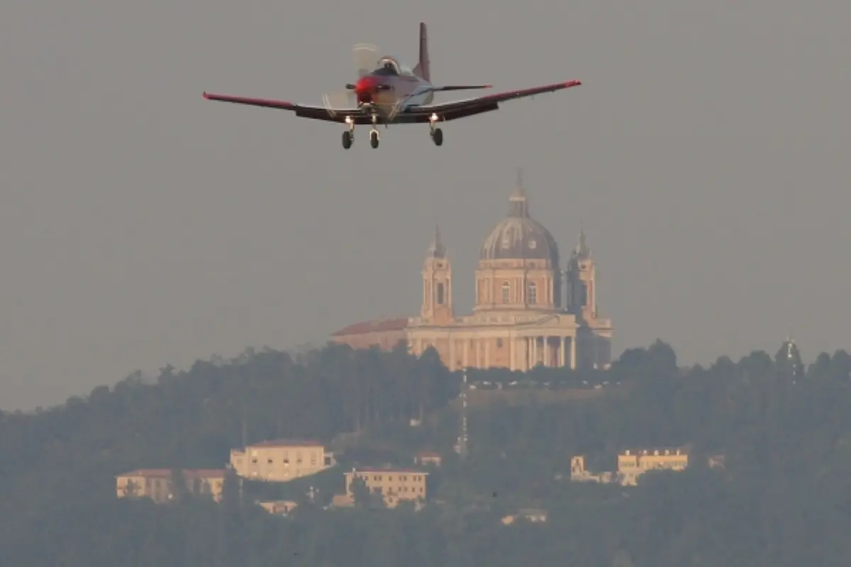 Superga torino outlet aereo