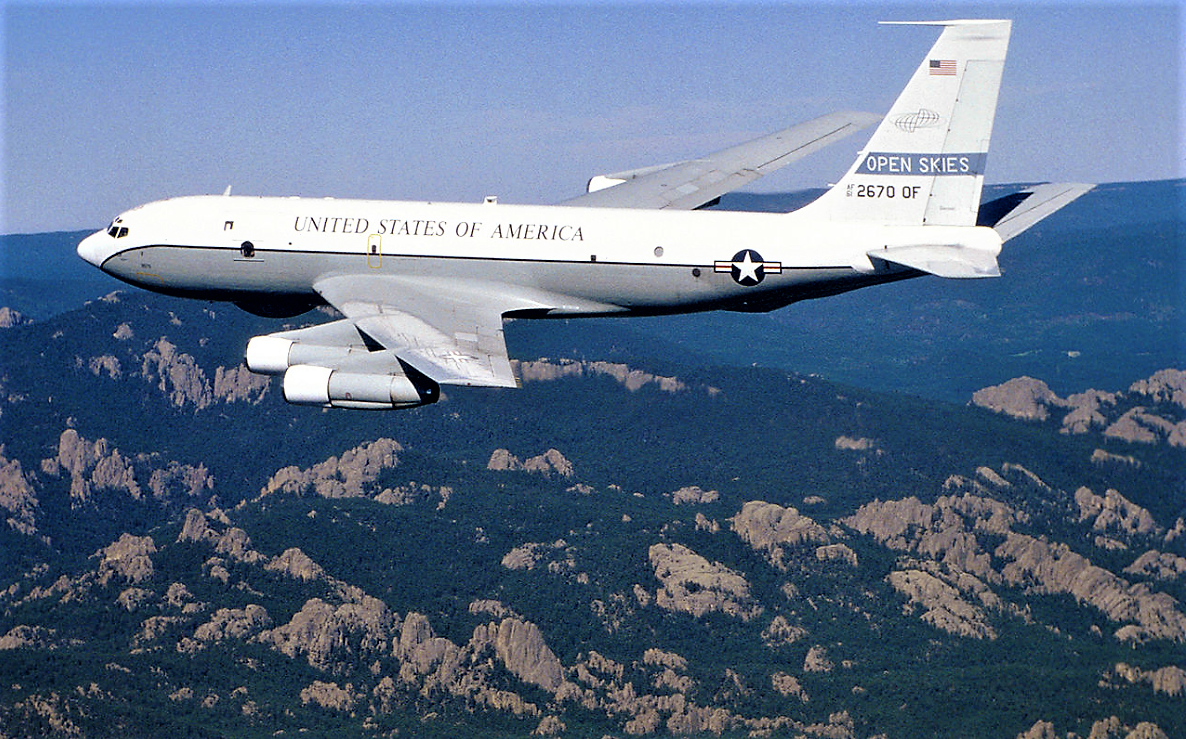 Boeing OC-135 "Open Skies", four engined jet airplane for observation derived from B-707 and used by the USAF for unarmed flights on territories of the signatory Nations of the "Open Skies" treaty