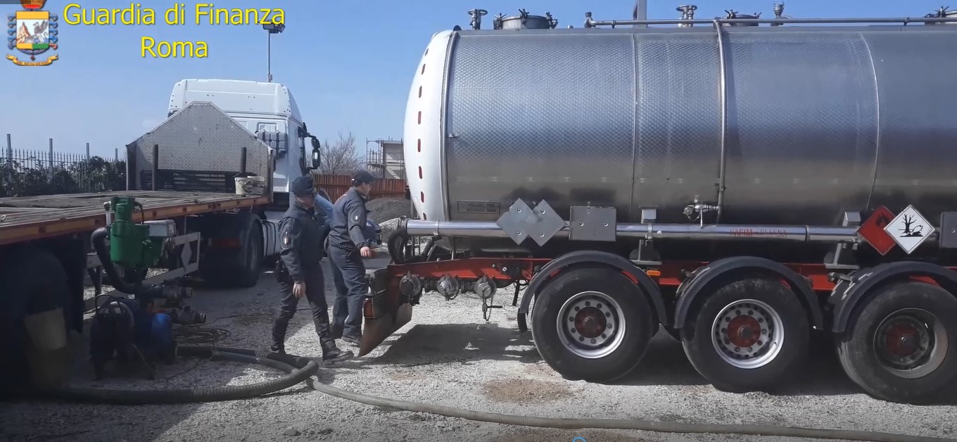 GdF Roma: operazione “Black Gold", contrabbando di gasolio dall'Europa dell'Est